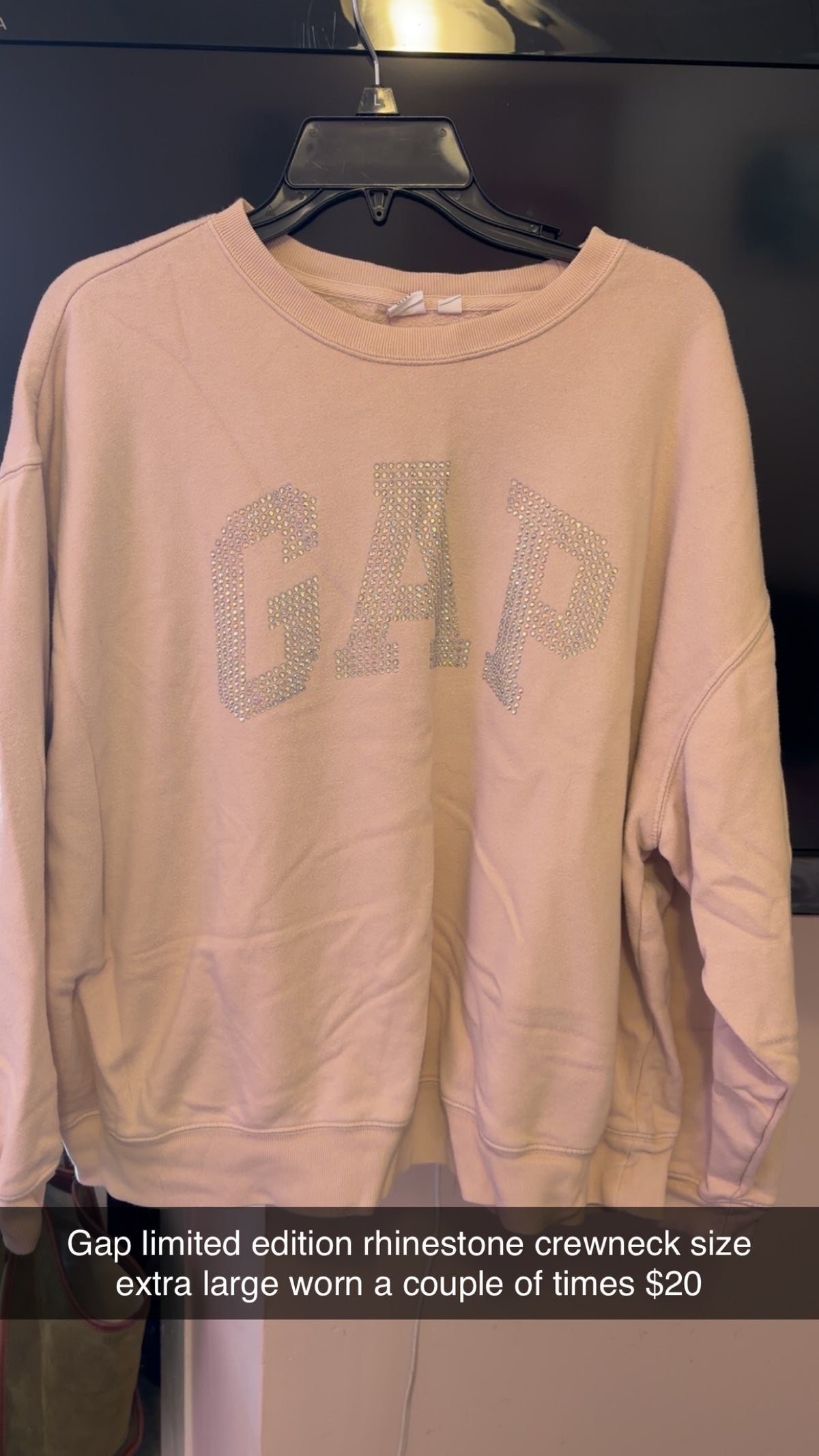 Rhinestone Gap Women’s Crewneck Sweatshirt XL