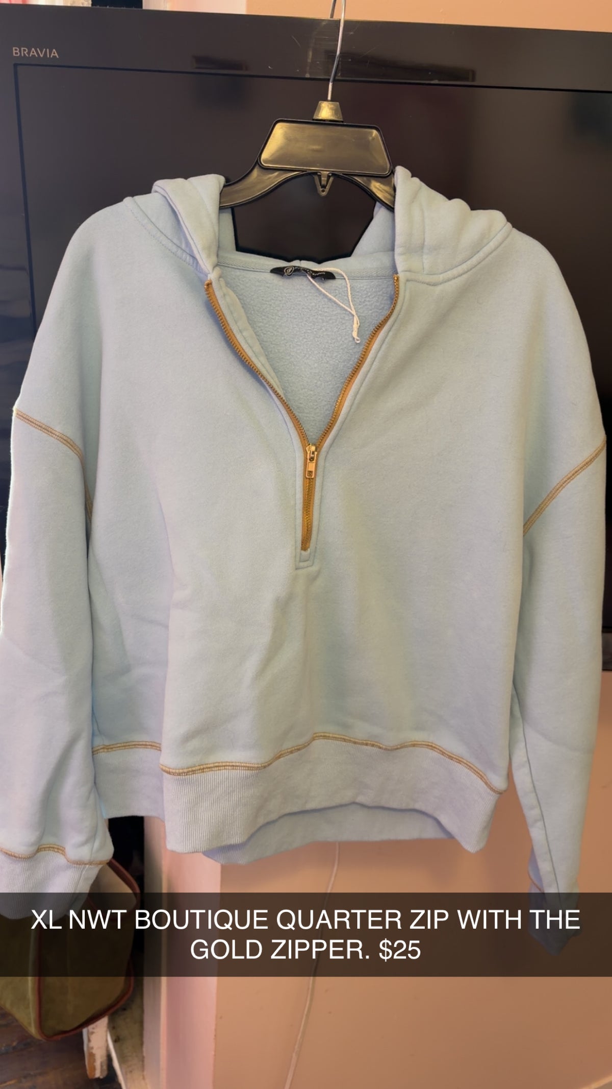 Gold Zipper Hoodie NEW XL