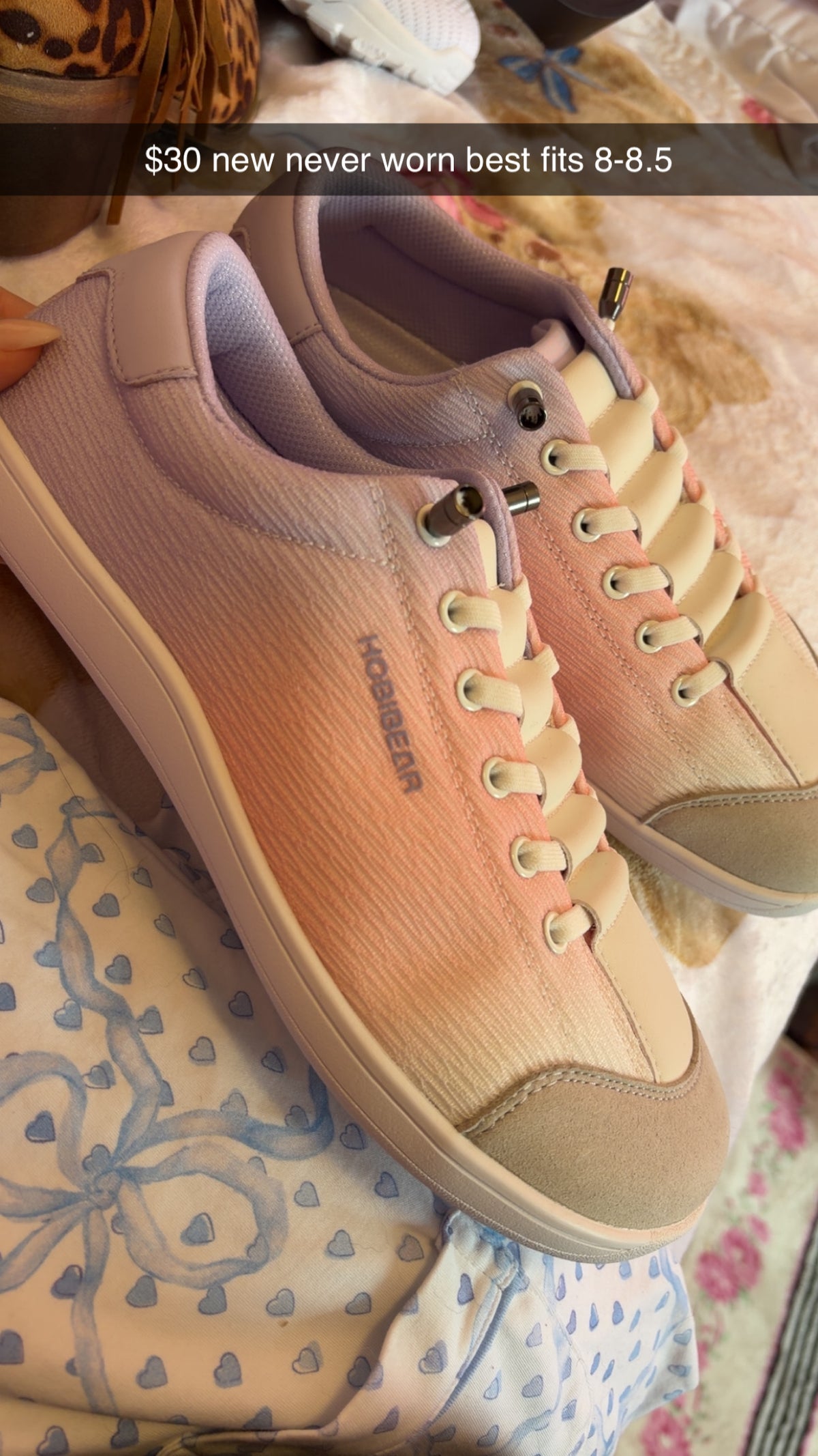 Hobibear New Women’s Ombré Wide Foot Sneakers 8-8.5